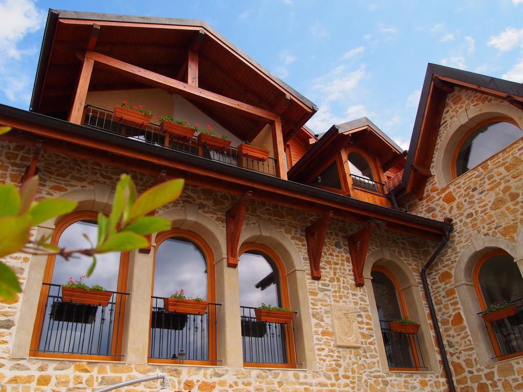 Bed and Breakfast Les Lumieres De Geneve Grilly Exterior foto